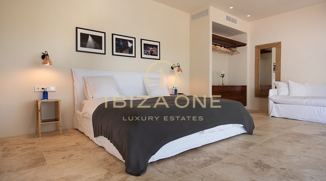 Villa di lusso con 4 camere da letto e vista mare in affitto e villa di lusso in vendita, Ibiza - Villa di lusso con 4 camere da letto e vista mare in affitto e villa di lusso in affitto, Ibiza