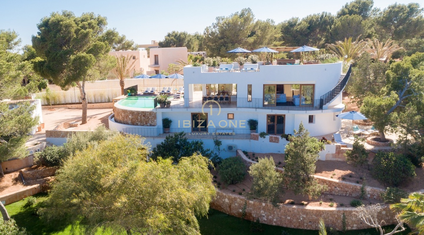 Villa de vacances de luxe de 4 chambres avec vue sur la mer à louer et villa de luxe à vendre, Ibiza - Villa de vacances de luxe de 4 chambres avec vue sur la mer à louer et villa de luxe à louer, Ibiza