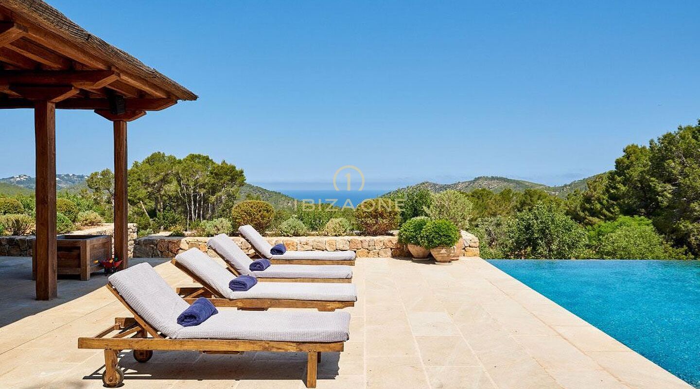 Blakstad: Proprietà di lusso nel nord di Ibiza con vista mare in vendita, Ibiza - Blakstad: Proprietà di lusso nel nord di Ibiza con vista mare in affitto Ibiza