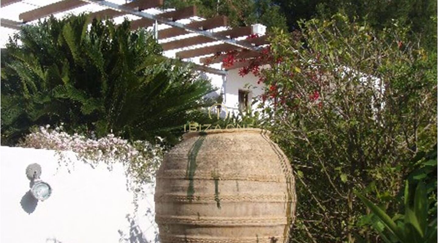 Belle propriété de luxe avec jardin tropical et vue sur Dalt Vila à vendre, Ibiza - Belle propriété de luxe avec jardin tropical et vue sur Dalt Vila à louer, Ibiza