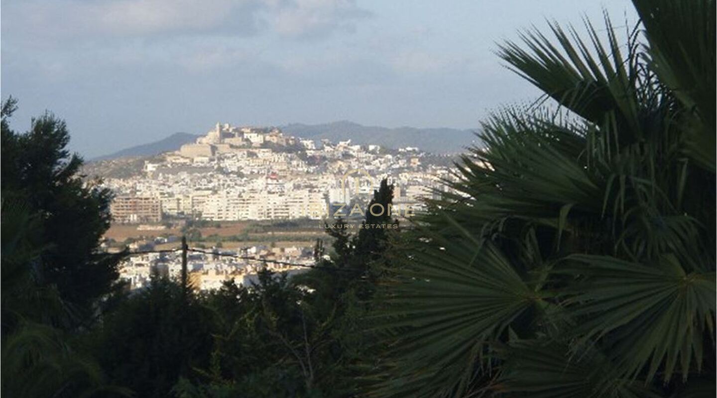 Belle propriété de luxe avec jardin tropical et vue sur Dalt Vila à vendre, Ibiza - Belle propriété de luxe avec jardin tropical et vue sur Dalt Vila à louer, Ibiza
