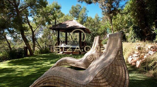 Elegante Luxusvilla bei km4 zu verkaufen, Ibiza