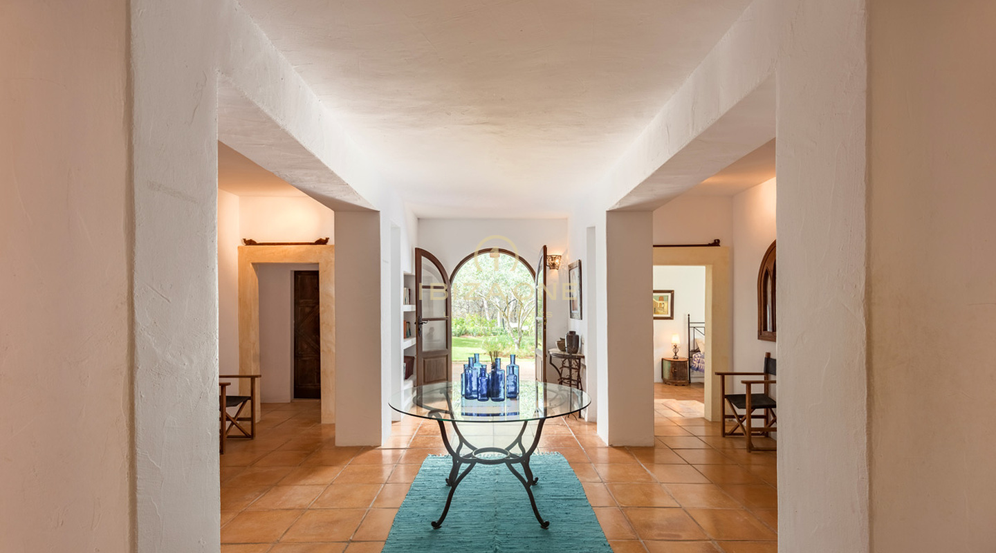 Large luxury property near Ibiza with countryside views for sale