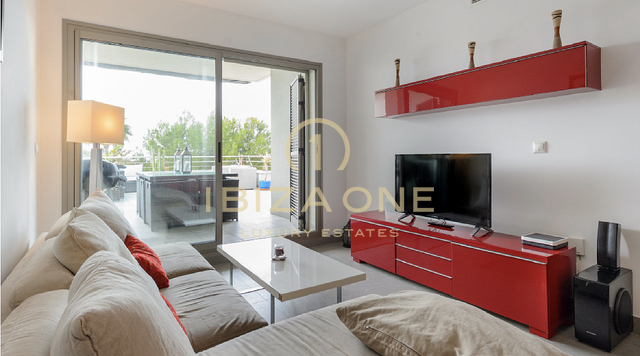 Schönes Luxusapartment mit großer Terrasse in gepflegter Anlage zu verkaufen, Ibiza - Schönes Luxusapartment mit großer Terrasse in gepflegter Anlage zu vermieten, Ibiza