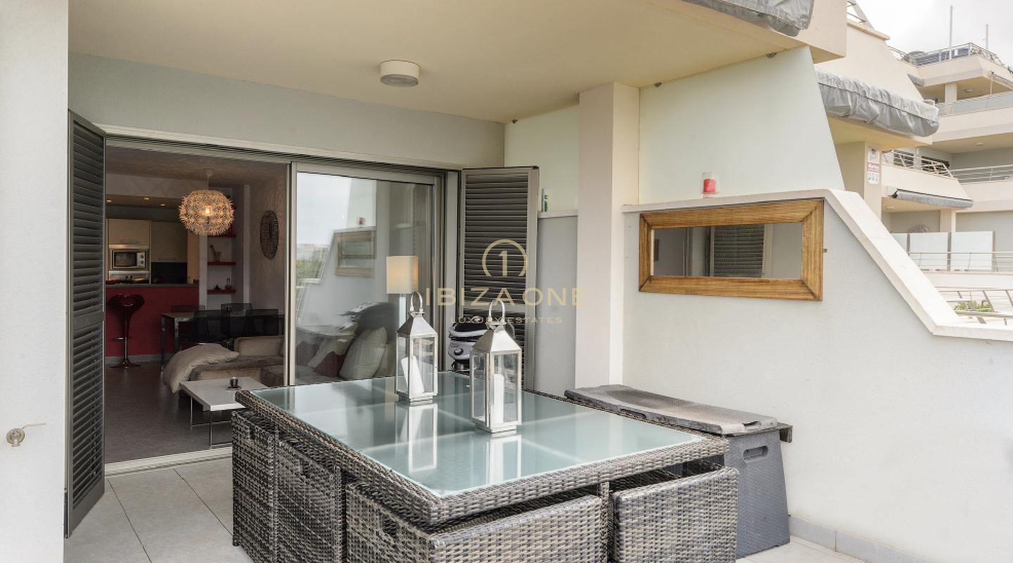 Schönes Luxusapartment mit großer Terrasse in gepflegter Anlage zu verkaufen, Ibiza - Schönes Luxusapartment mit großer Terrasse in gepflegter Anlage zu vermieten, Ibiza
