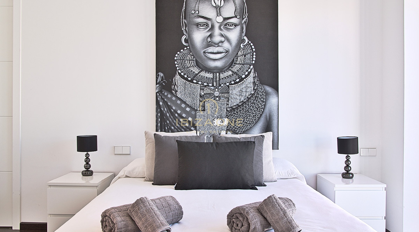 Villa de luxe moderne à vendre près d'Ibiza, Ibiza - Villa de luxe moderne à louer près d'Ibiza, Ibiza - La villa dispose d'une licence de location touristique avec le numéro suivant ET-0269-E