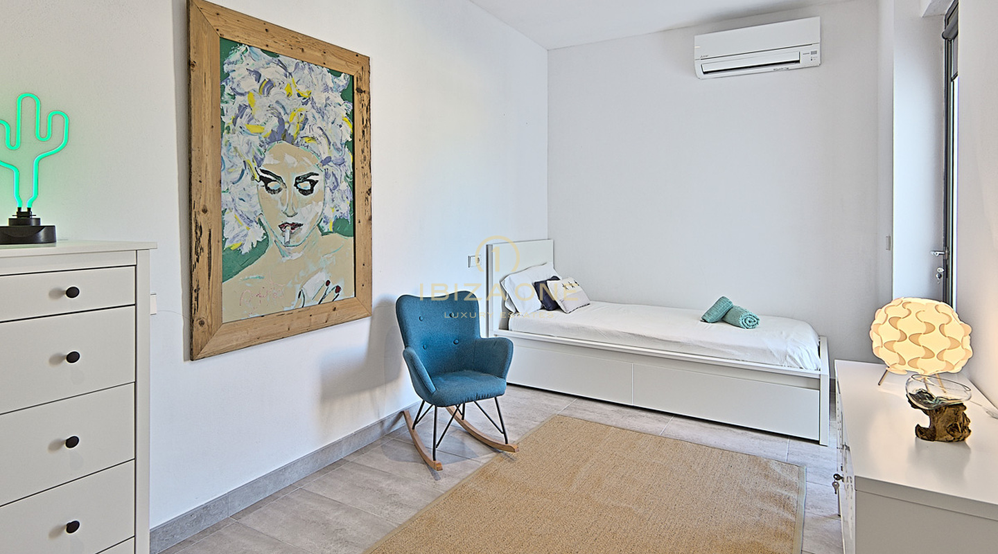 Neue luxuriöse moderne Villa in der Nähe von Ibiza-Stadt zu verkaufen, Ibiza - Neue luxuriöse moderne Villa in der Nähe von Ibiza-Stadt zu vermieten, Ibiza - die Villa verfügt über eine touristische Vermietungslizenz mit der Nummer ET-0269-E