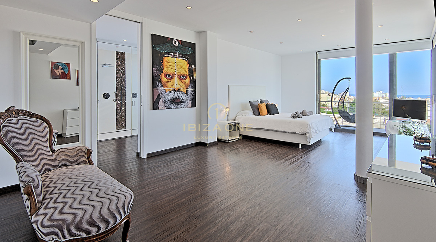 Neue luxuriöse moderne Villa in der Nähe von Ibiza-Stadt zu verkaufen, Ibiza - Neue luxuriöse moderne Villa in der Nähe von Ibiza-Stadt zu vermieten, Ibiza - die Villa verfügt über eine touristische Vermietungslizenz mit der Nummer ET-0269-E