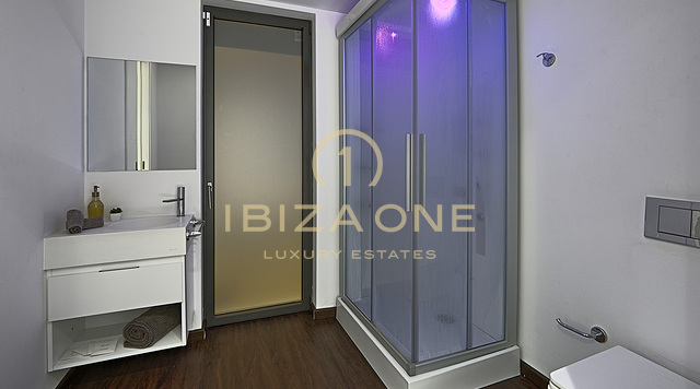 Nueva villa moderna de lujo cerca de la ciudad de Ibiza en venta, Ibiza - Nueva villa moderna de lujo cerca de la ciudad de Ibiza en alquiler, Ibiza - la villa tiene una licencia de alquiler turístico con el siguiente número ET-0269-E