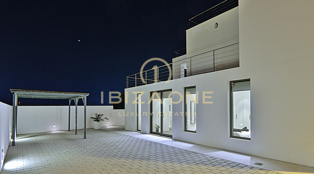 Villa de luxe moderne à vendre près d'Ibiza, Ibiza - Villa de luxe moderne à louer près d'Ibiza, Ibiza - La villa dispose d'une licence de location touristique avec le numéro suivant ET-0269-E