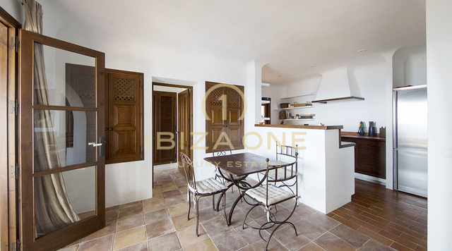 Lussuosa villa in prima linea sul mare con accesso diretto al mare in vendita, Ibiza - Lussuosa casa sull'acqua con accesso diretto al mare in vendita, Ibiza - Lussuosa villa fronte mare con accesso diretto al mare in vendita, Ibiza - Lussuosa villa in prima linea sul mare con accesso diretto al mare in affitto, Ibiza - Lussuosa casa sull'acqua con accesso diretto al mare in affitto, Ibiza - Lussuosa villa fronte mare con accesso diretto al mare in affitto, Ibiza