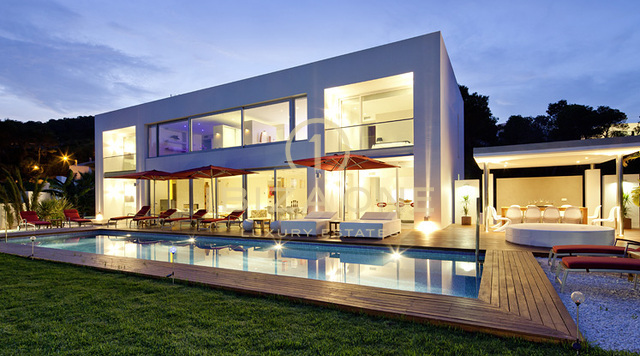 Moderne minimalistische luxe villa met verhuurvergunning te koop, Ibiza - Moderne minimalistische luxe villa met verhuurvergunning te koop, Ibiza
