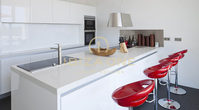Moderne minimalistische luxe villa met verhuurvergunning te koop, Ibiza - Moderne minimalistische luxe villa met verhuurvergunning te koop, Ibiza