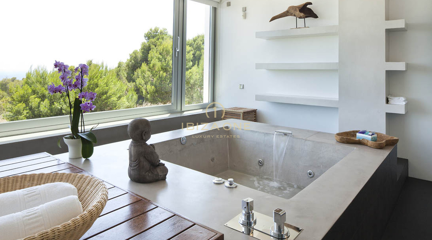 Moderne minimalistische Luxusvilla mit Mietlizenz zu verkaufen, Ibiza - Moderne minimalistische Luxusvilla mit Mietlizenz zu verkaufen, Ibiza