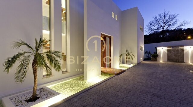 Villa de luxe minimaliste moderne avec permis de location à vendre, Ibiza - Villa de luxe minimaliste moderne avec permis de location à vendre, Ibiza