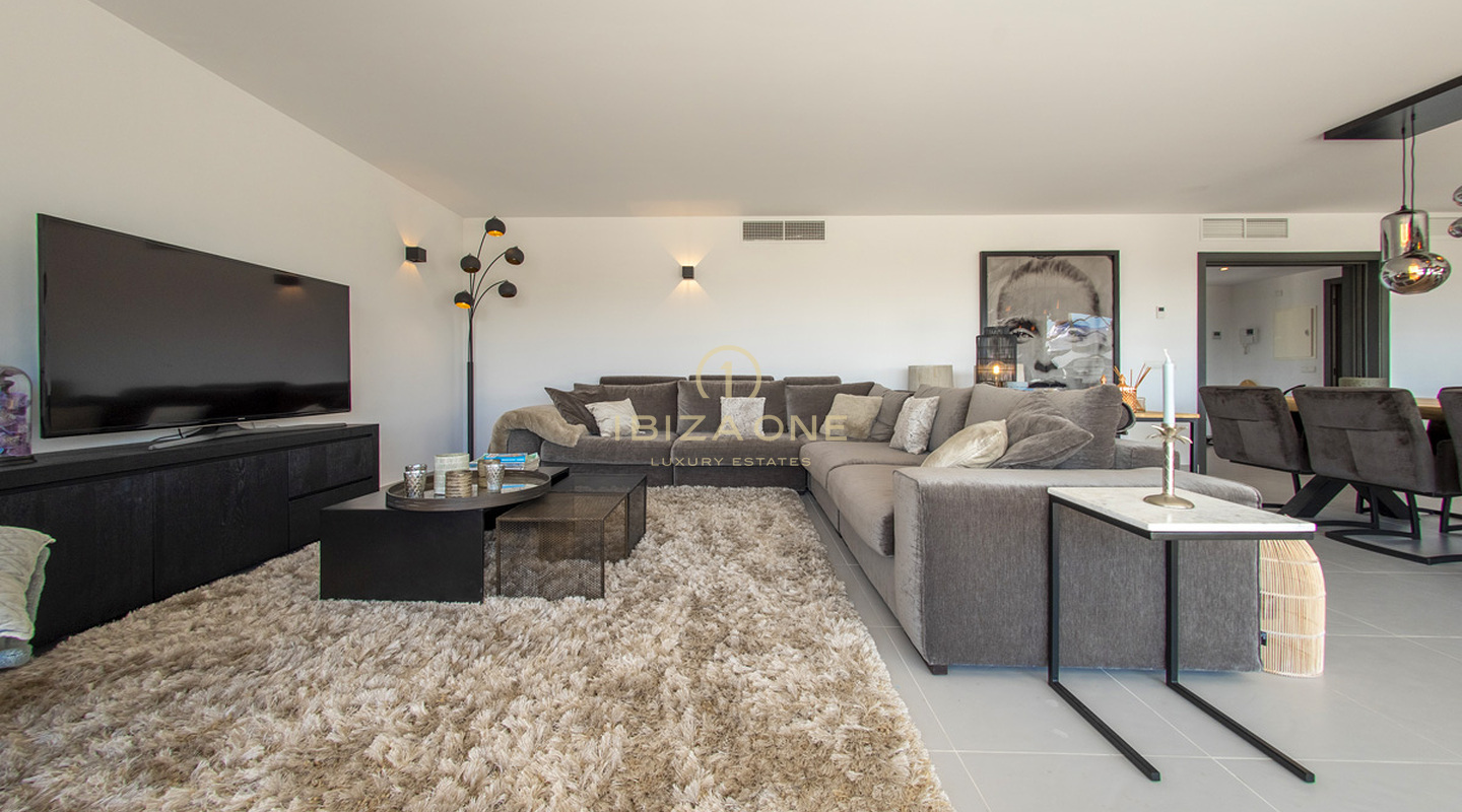 Moderno ático de lujo con vistas al mar y al casco antiguo en venta, Ibiza - Moderno ático de lujo con vistas al mar y al casco antiguo en alquiler, Ibiza