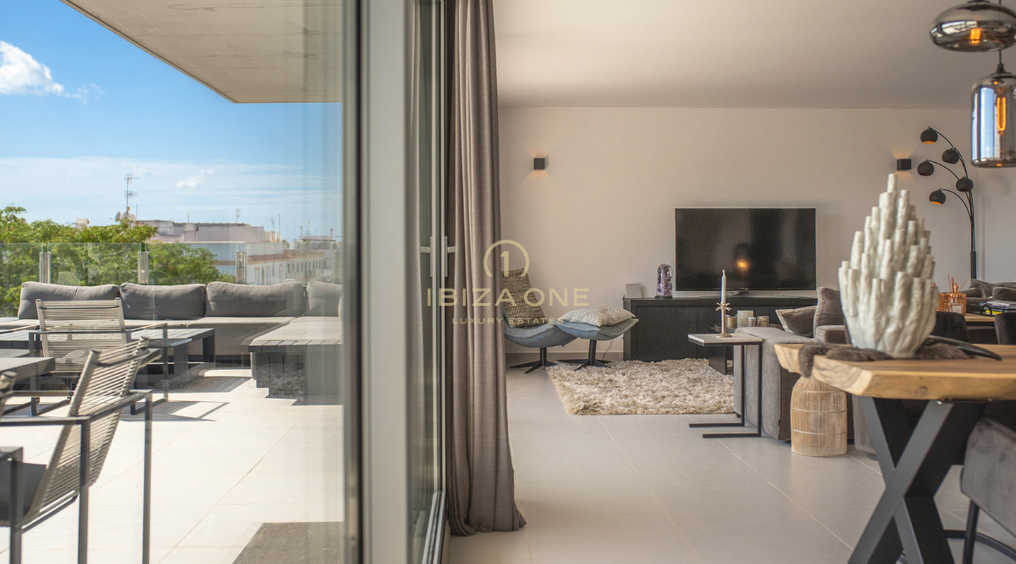 Attico moderno di lusso con vista sul mare e sul centro storico in vendita, Ibiza - Attico moderno di lusso con vista sul mare e sul centro storico in affitto, Ibiza
