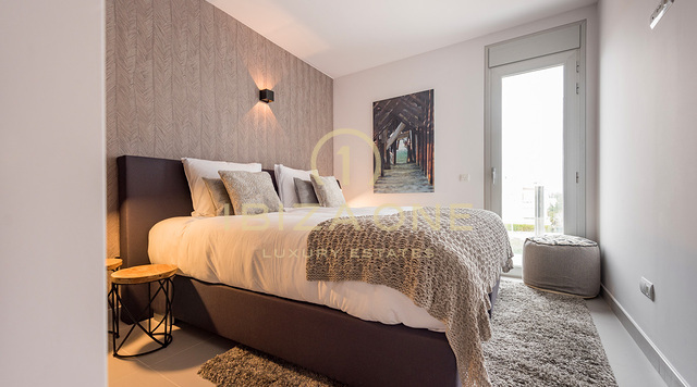 Moderno ático de lujo con vistas al mar y al casco antiguo en venta, Ibiza - Moderno ático de lujo con vistas al mar y al casco antiguo en alquiler, Ibiza