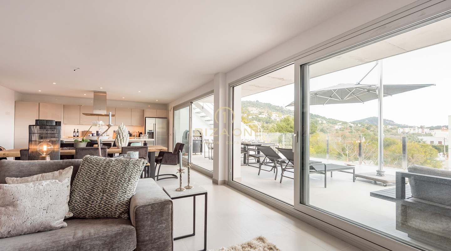 Modern luxury penthouse with views to the sea and the old town for sale, Ibiza - Modern luxury penthouse with views to the sea and the old town for rent, Ibiza