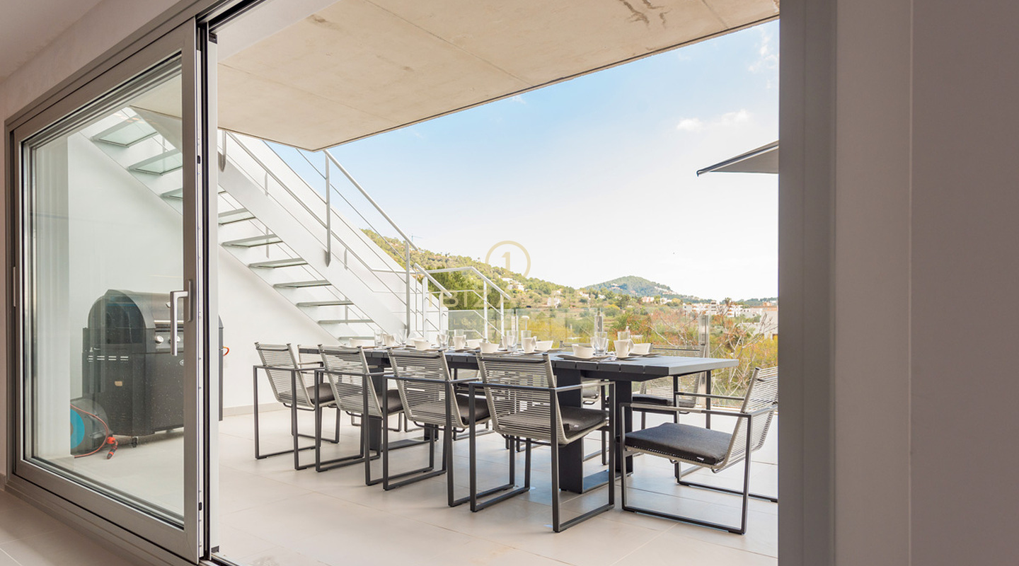 Modernes Luxus-Penthouse mit Blick auf das Meer und die Altstadt zu verkaufen, Ibiza - Modernes Luxus-Penthouse mit Blick auf das Meer und die Altstadt zu vermieten, Ibiza