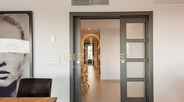 Moderno ático de lujo con vistas al mar y al casco antiguo en venta, Ibiza - Moderno ático de lujo con vistas al mar y al casco antiguo en alquiler, Ibiza