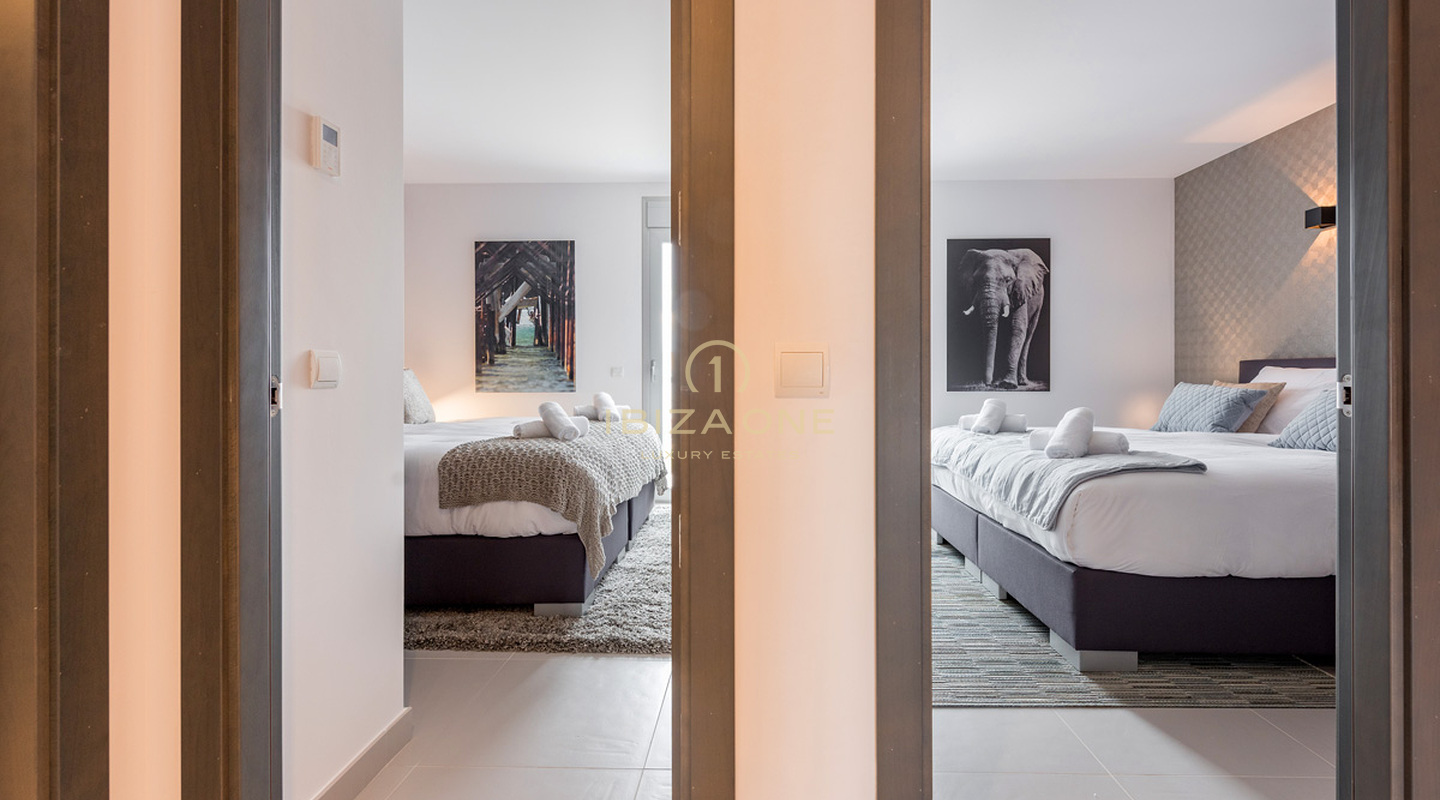 Penthouse de luxe moderne avec vue sur la mer et la vieille ville à vendre, Ibiza - Penthouse de luxe moderne avec vue sur la mer et la vieille ville à louer, Ibiza