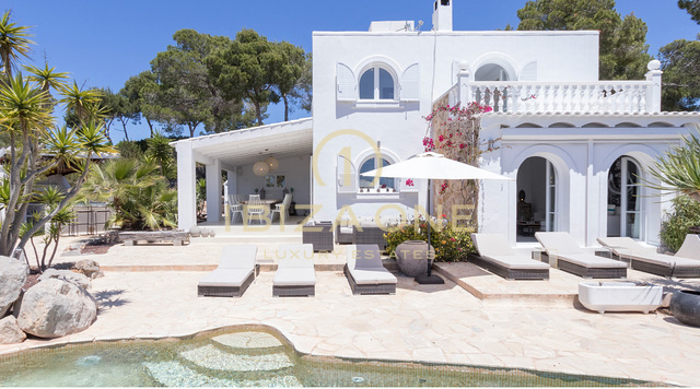 Prachtige luxe villa met gastenverblijf en zeezicht te koop, Ibiza - Prachtige luxe villa met gastenverblijf en zeezicht te koop, Ibiza