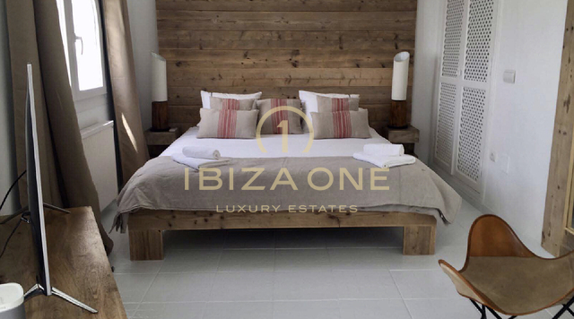 Preciosa villa de lujo con casa de invitados y vistas al mar en venta, Ibiza - Preciosa villa de lujo con casa de invitados y vistas al mar en venta, Ibiza
