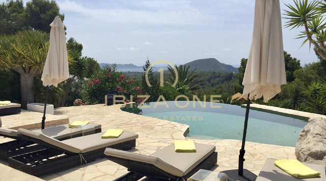 Prachtige luxe villa met gastenverblijf en zeezicht te koop, Ibiza - Prachtige luxe villa met gastenverblijf en zeezicht te koop, Ibiza