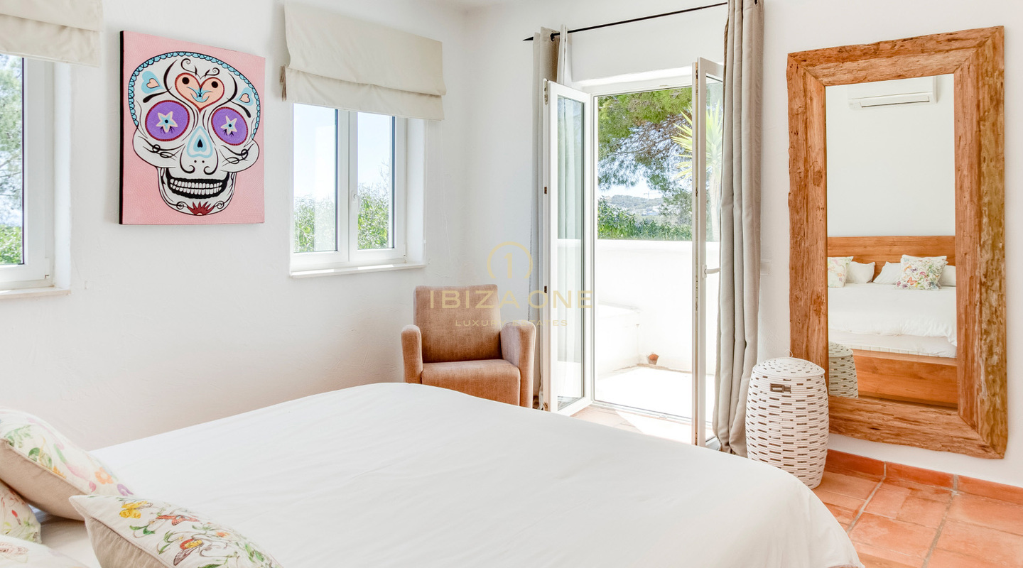 Belle villa de luxe avec maison d'hôtes et vue sur la mer à vendre, Ibiza - Belle villa de luxe avec maison d'hôtes et vue sur la mer à vendre, Ibiza