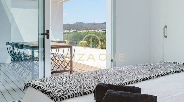 Ático de lujo con piscina privada y vistas a Dalt Vila en venta, Ibiza - Ático de lujo con piscina privada y vistas a Dalt Vila en alquiler, Ibiza