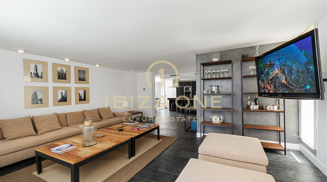 Ático de lujo con piscina privada y vistas a Dalt Vila en venta, Ibiza - Ático de lujo con piscina privada y vistas a Dalt Vila en alquiler, Ibiza