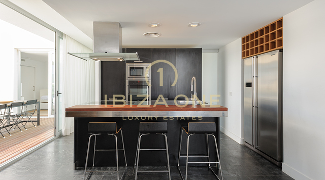 Luxurious penthouse with private pool and views to Dalt Vila for sale, Ibiza - Luxurious penthouse with private pool and views to Dalt Vila for rent, Ibiza