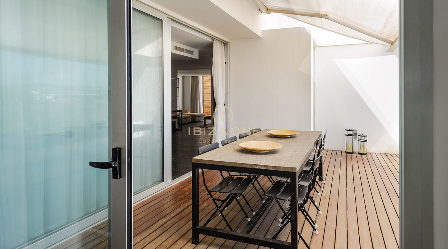 Luxuriöses Penthouse mit privatem Pool und Blick auf Dalt Vila zu verkaufen, Ibiza - Luxuriöses Penthouse mit privatem Pool und Blick auf Dalt Vila zu vermieten, Ibiza