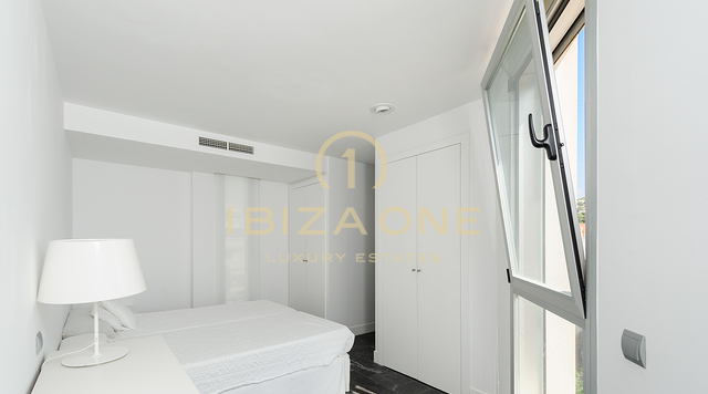 Ático de lujo con piscina privada y vistas a Dalt Vila en venta, Ibiza - Ático de lujo con piscina privada y vistas a Dalt Vila en alquiler, Ibiza