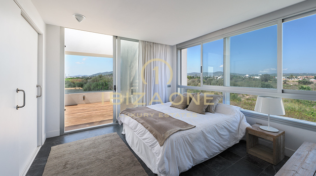 Luxurious penthouse with private pool and views to Dalt Vila for sale, Ibiza - Luxurious penthouse with private pool and views to Dalt Vila for rent, Ibiza