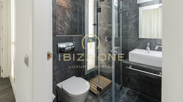 Ático de lujo con piscina privada y vistas a Dalt Vila en venta, Ibiza - Ático de lujo con piscina privada y vistas a Dalt Vila en alquiler, Ibiza