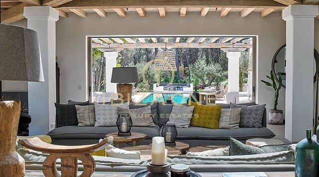 Finca de luxe récemment construite à Blakstad avec vue sur le paysage à vendre, Ibiza - Finca de luxe récemment construite à Blakstad avec vue sur le paysage à louer, Ibiza