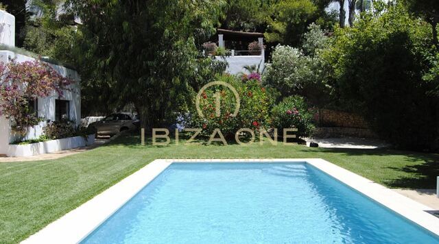 Beautiful luxury property in Can Furnet with great views to the sea and Dalt Vila for sale, Ibiza -Beautiful luxury property in Can Furnet with great views to the sea and Dalt Vila for rent, Ibiza
