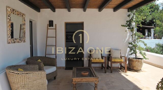 Beautiful luxury property in Can Furnet with great views to the sea and Dalt Vila for sale, Ibiza -Beautiful luxury property in Can Furnet with great views to the sea and Dalt Vila for rent, Ibiza