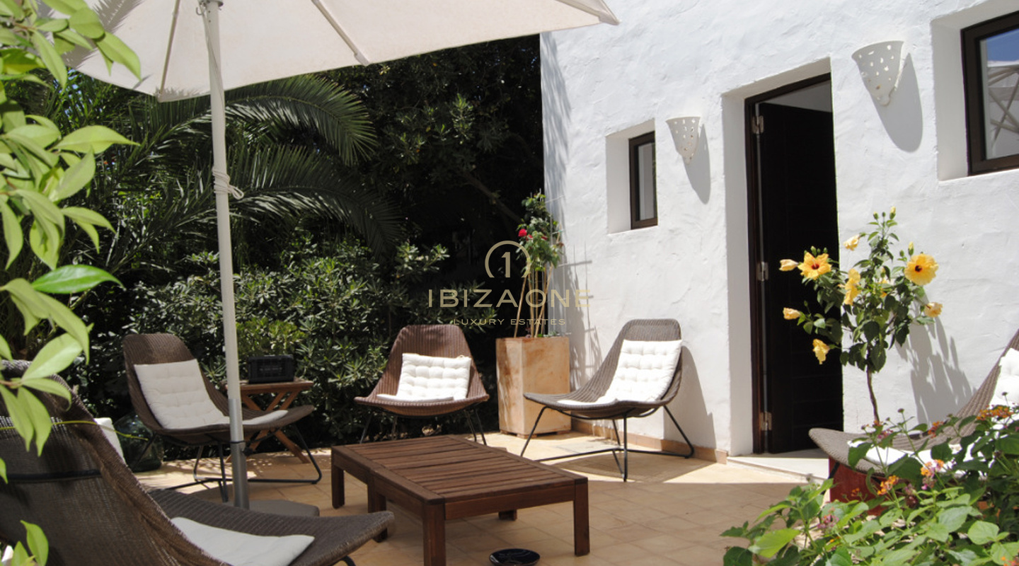 Preciosa propiedad de lujo en Can Furnet con estupendas vistas al mar y Dalt Vila en venta, Ibiza -Preciosa propiedad de lujo en Can Furnet con estupendas vistas al mar y Dalt Vila en alquiler, Ibiza