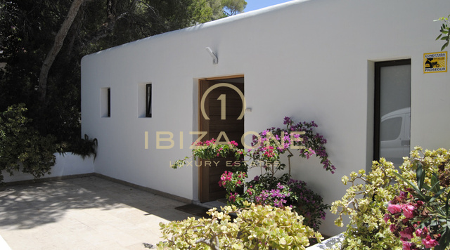 Beautiful luxury property in Can Furnet with great views to the sea and Dalt Vila for sale, Ibiza -Beautiful luxury property in Can Furnet with great views to the sea and Dalt Vila for rent, Ibiza