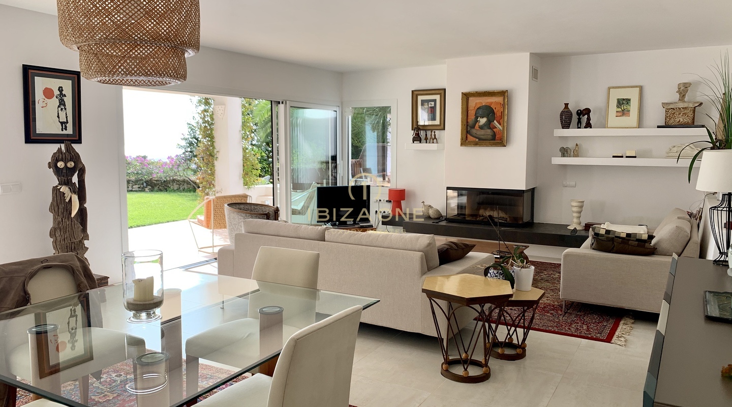 Beautiful luxury property in Can Furnet with great views to the sea and Dalt Vila for sale, Ibiza -Beautiful luxury property in Can Furnet with great views to the sea and Dalt Vila for rent, Ibiza