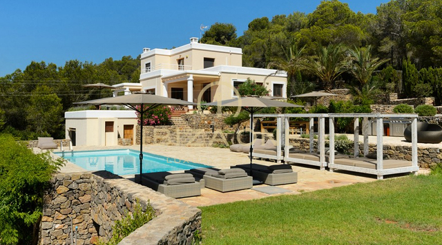 Preciosa villa de lujo con vistas al mar en venta, Ibiza - Preciosa villa de lujo con vistas al mar en alquiler, Ibiza