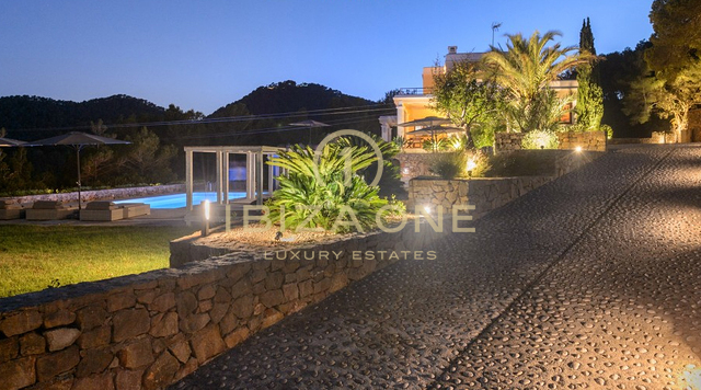 Beautiful luxury villa with sea views for sale, Ibiza - Beautiful luxury villa with sea views for rent, Ibiza