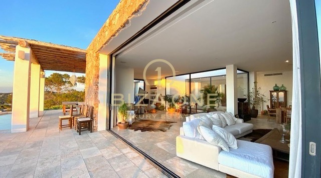 Neu gebaute Luxusvilla im Blakstad-Stil mit Meerblick in der Nähe zu verkaufen, Ibiza - Neu gebaute Luxusvilla im Blakstad-Stil mit Meerblick in der Nähe zu vermieten, Ibiza