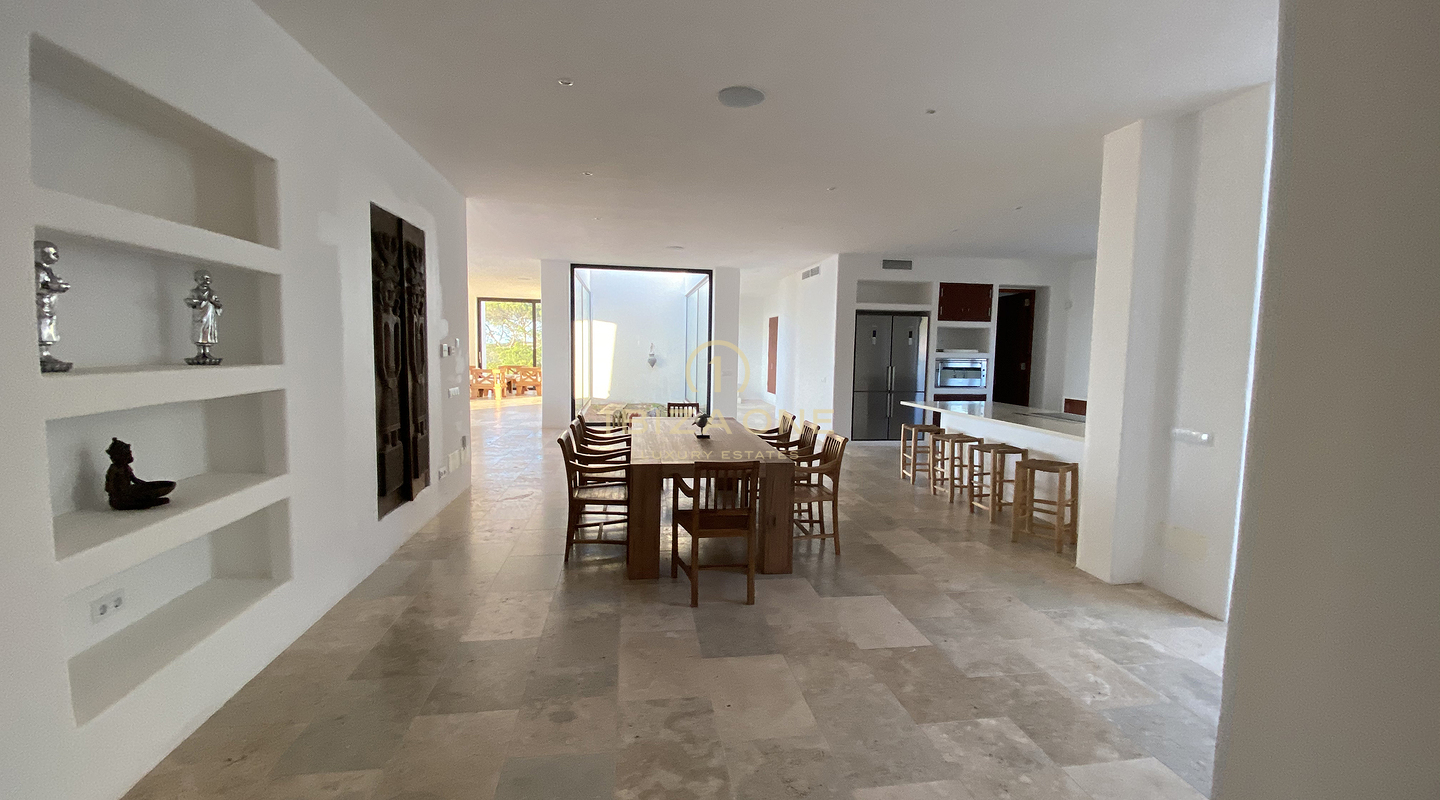 Villa de luxe de style Blakstad récemment construite avec vue imprenable sur la mer à vendre, Ibiza - Villa de luxe de style Blakstad récemment construite avec vue imprenable sur la mer à louer, Ibiza