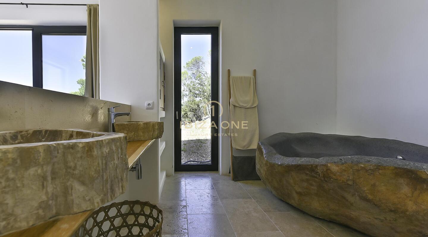Villa di lusso di nuova costruzione in stile Blakstad con vista mare ravvicinata in vendita, Ibiza - Villa di lusso di nuova costruzione in stile Blakstad con vista mare ravvicinata in affitto, Ibiza