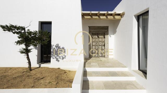 Villa de lujo de nueva construcción estilo Blakstad con vistas cercanas al mar en venta, Ibiza - Villa de lujo de nueva construcción estilo Blakstad con vistas cercanas al mar en alquiler, Ibiza
