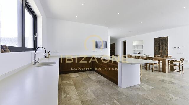 Nieuw gebouwde luxe villa in Blakstad-stijl met direct uitzicht op zee te koop, Ibiza - Nieuw gebouwde luxe villa in Blakstad-stijl met direct uitzicht op zee te huur, Ibiza